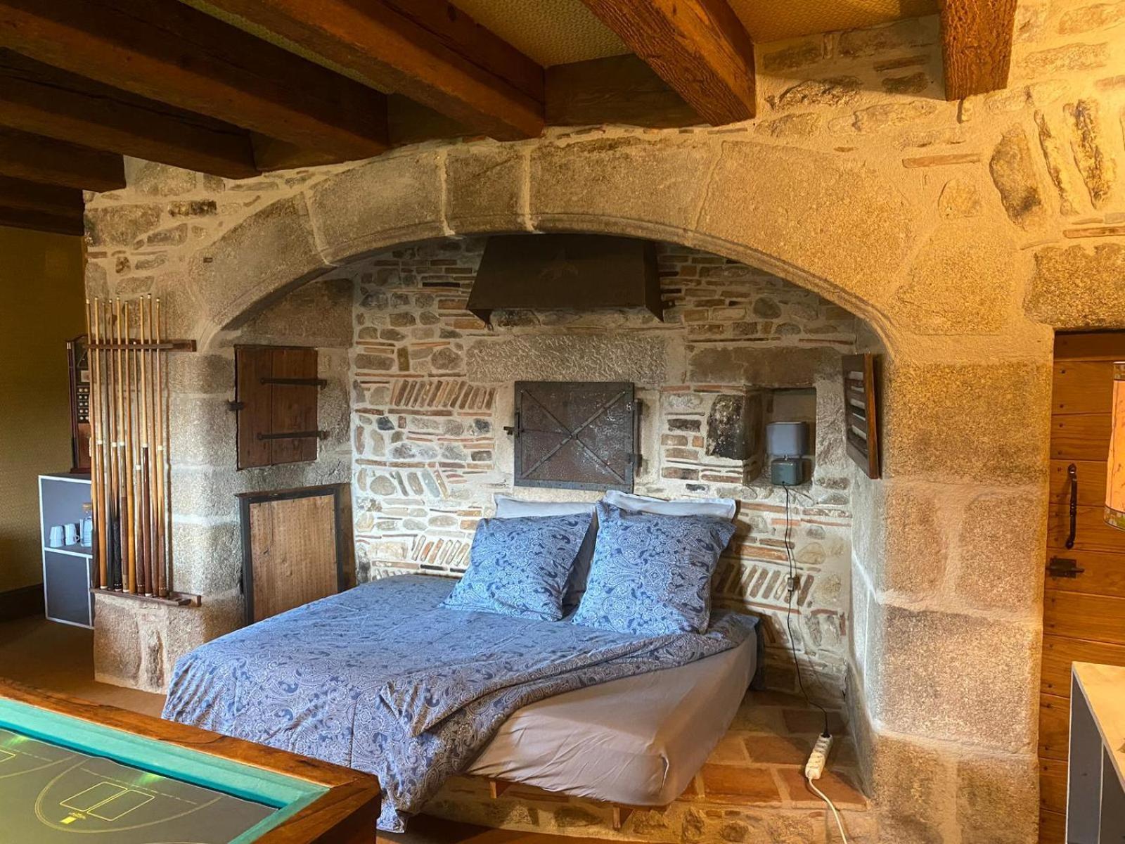 L'Oree Des Bois Courpiere Εξωτερικό φωτογραφία